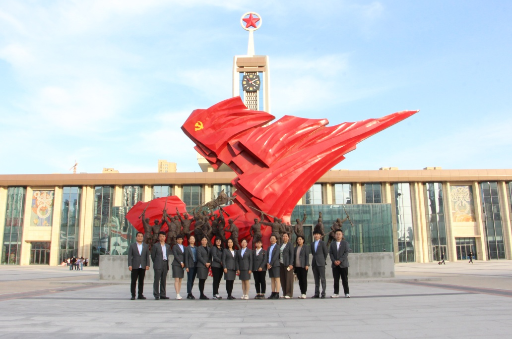 探尋革命記憶 傳承紅色基因 | 常宏黨支部和工會組織參觀石家莊解放紀(jì)念館活動